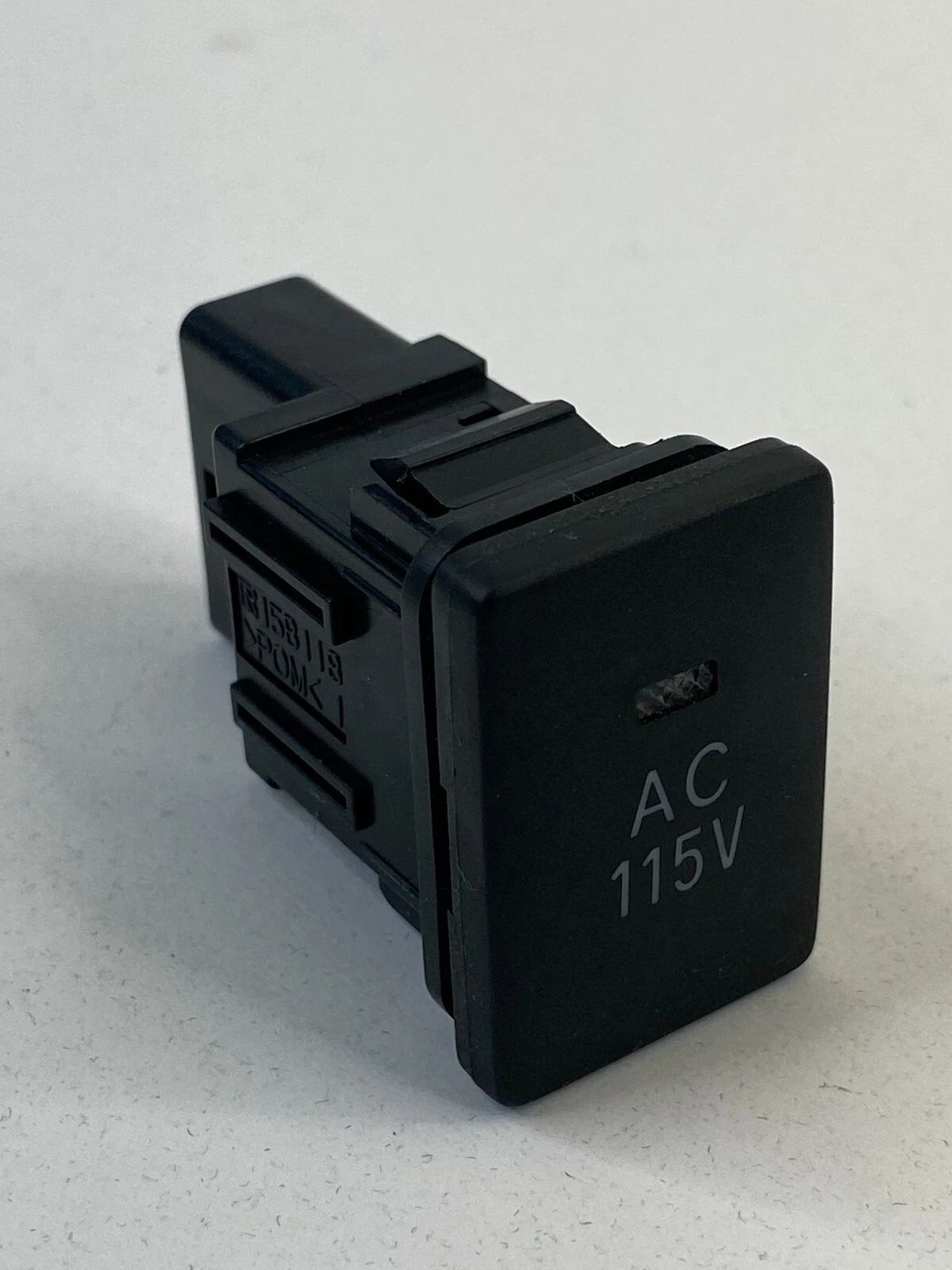 2009-2013 TOYOTA MATRIX AC 115V AIR CONDITIONER SWITCH BUTTON 15B118 OEM