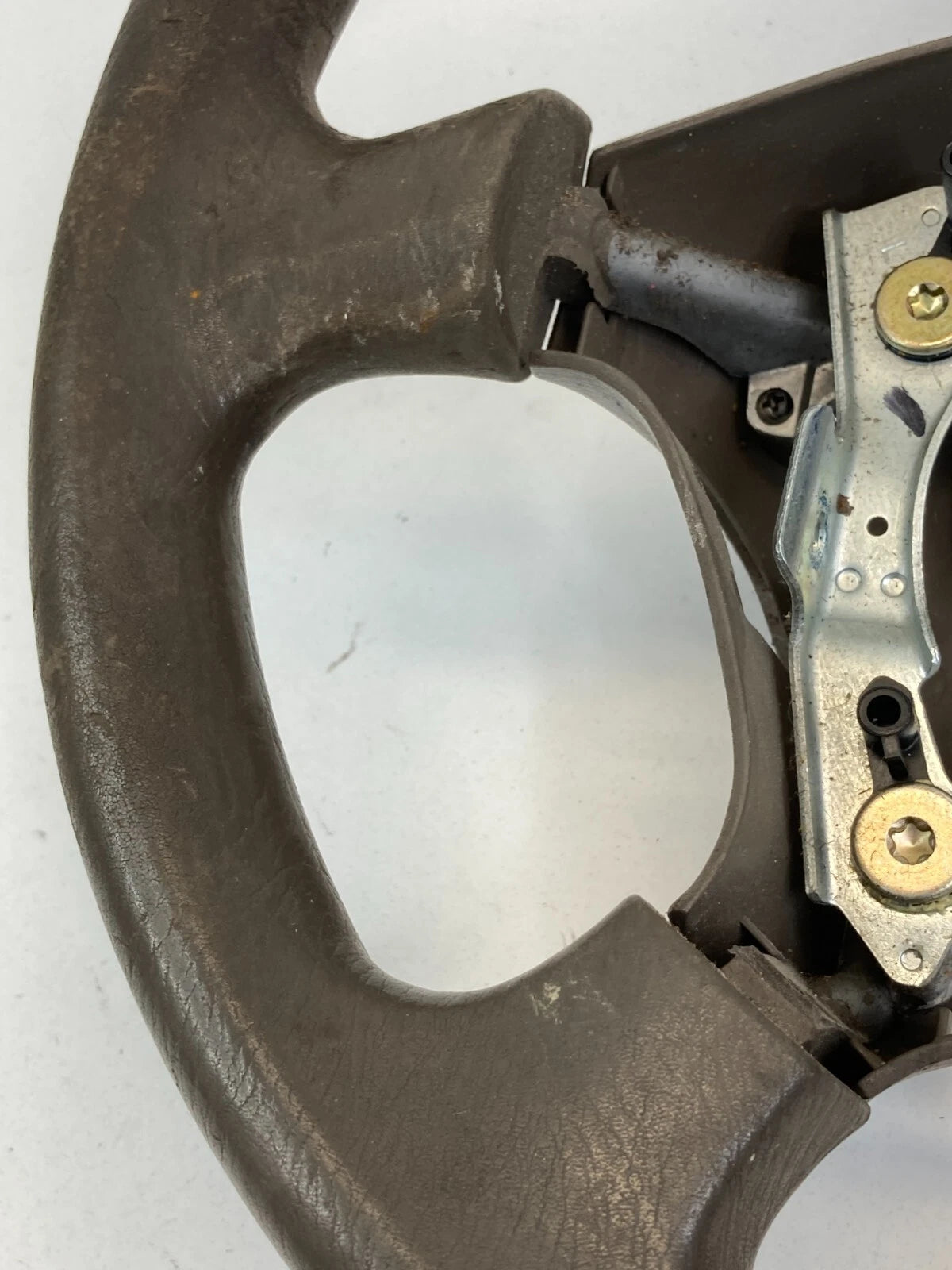 2001 01 NISSAN ALTIMA SEDAN 4-DR LEFT DRIVER STEERING WHEEL 48430-1Z212 OEM