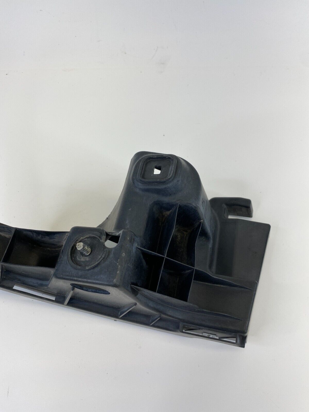 2004-2011 Saab 9-3 93 Rear Left Inner Bracket Side Support Bumper Retainer OEM