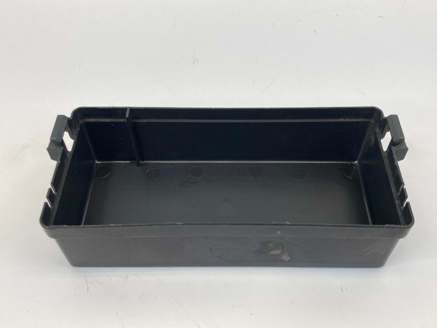 2001-2004 Nissan Pathfinder 3.5L A/T Under Hood Fuse Relay Box Cover Lid OEM