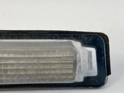 98-02 MERCEDES-BENZ E430 REAR TRUNK LICENSE PLATE LIGHT LAMP 210-820-03-56 OEM