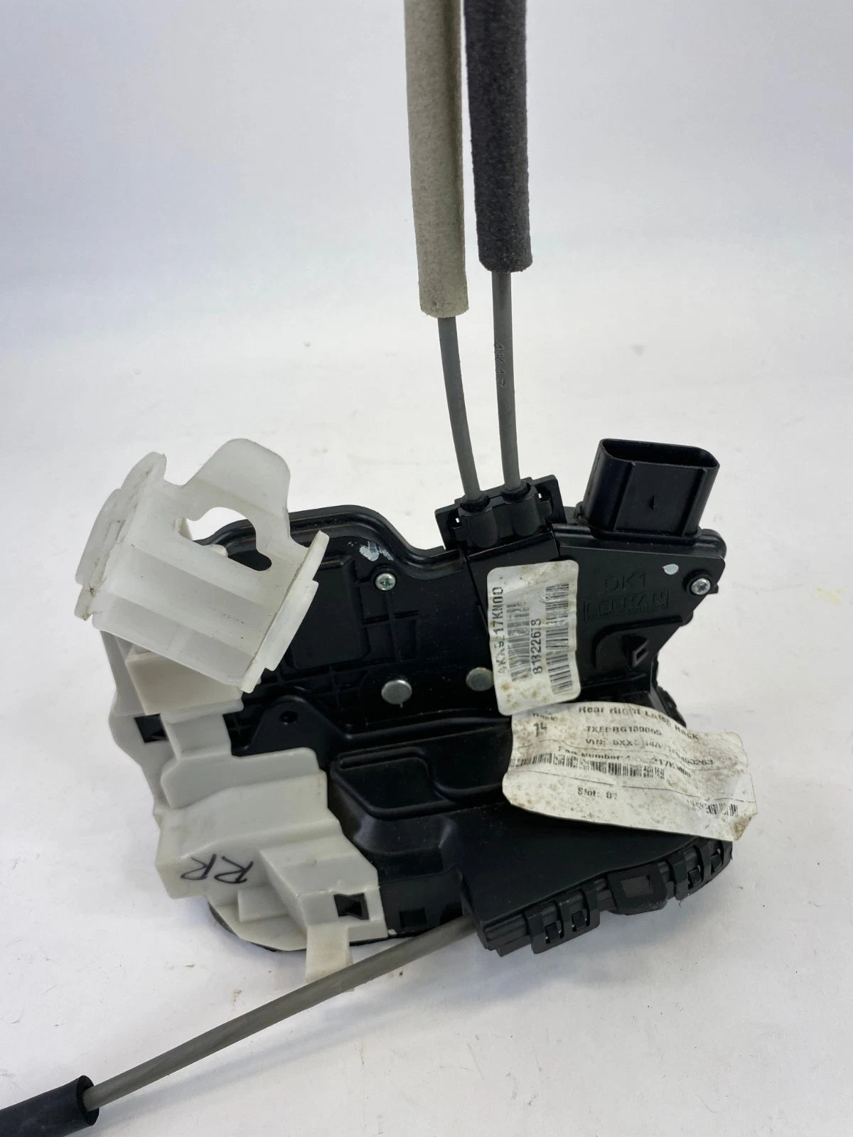 2014-2016 KIA OPTIMA REAR RIGHT DOOR LOCK ACTUATOR LATCH OEM A045777