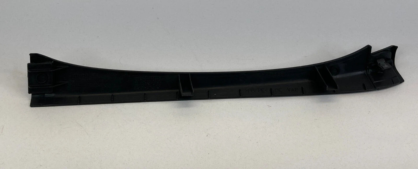 2006-2010 VOLKSWAGEN PASSAT INNER LEFT KICK PANEL TRIM LINING TRIM 3C0-868-237