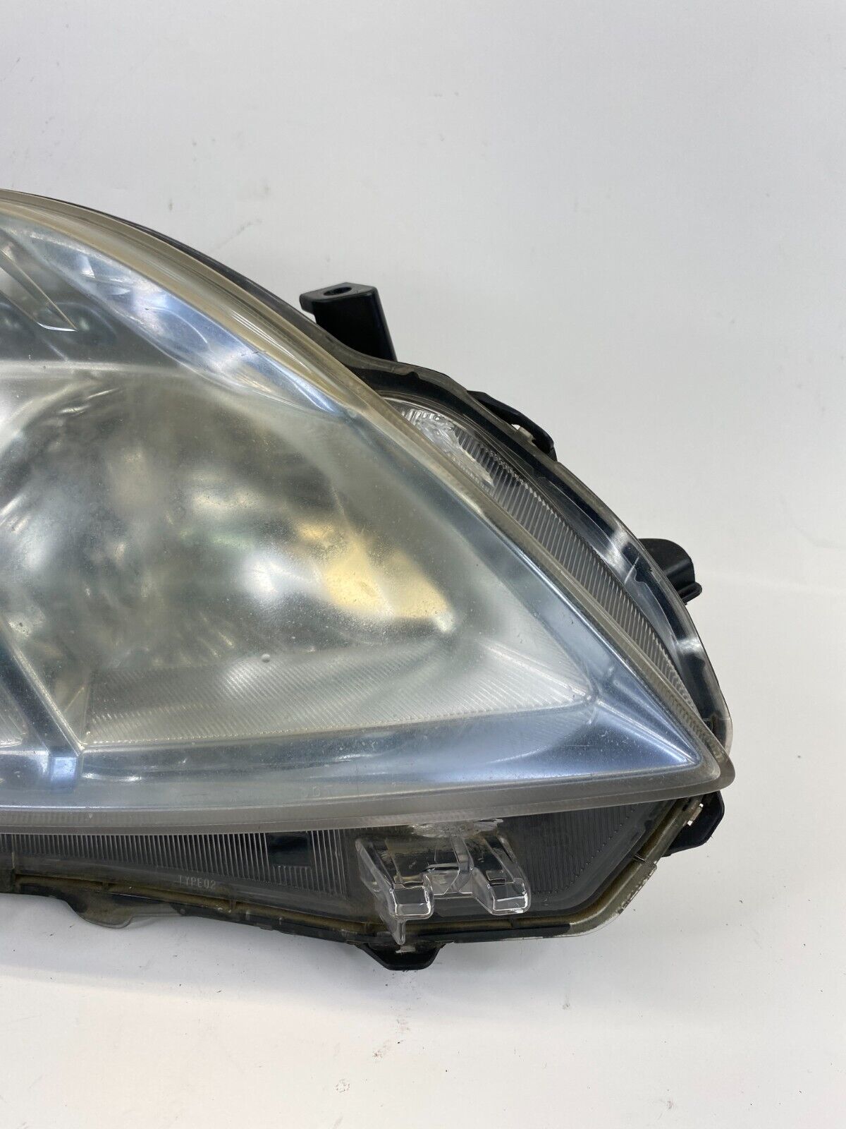 2010 2011 Toyota Prius Front Right Passenger Headlight Headlamp 99226-81017 OEM