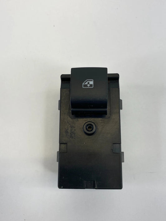2010-2017 CHEVROLET EQUINOX REAR RIGHT DOOR WINDOW CONTROL SWITCH 13305368 OEM