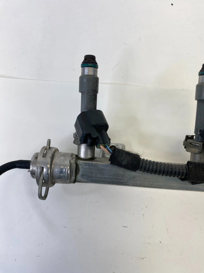 07 08 09 10 11 SAAB 9-3 93 ENGINE FUEL INJECTOR INJECTION RAIL 55556681 OEM