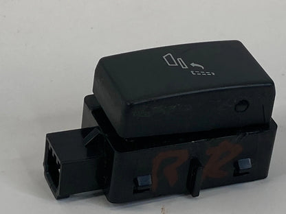 07-14 GMC YUKON REAR RIGHT POWER FOLDING SEAT CONTROL SWITCH BUTTON 10388598 OEM