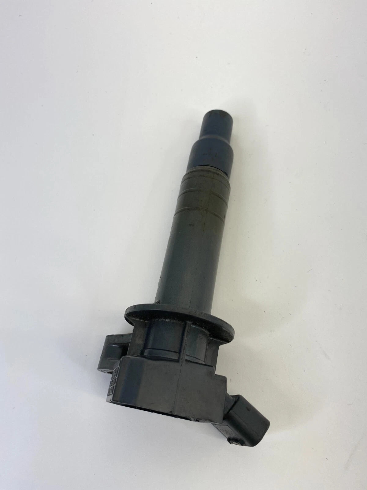 2000-2008 TOYOTA COROLLA 4-DR 2003-2008 MATRIX 1.8L AT IGNITION COIL 90080-19015