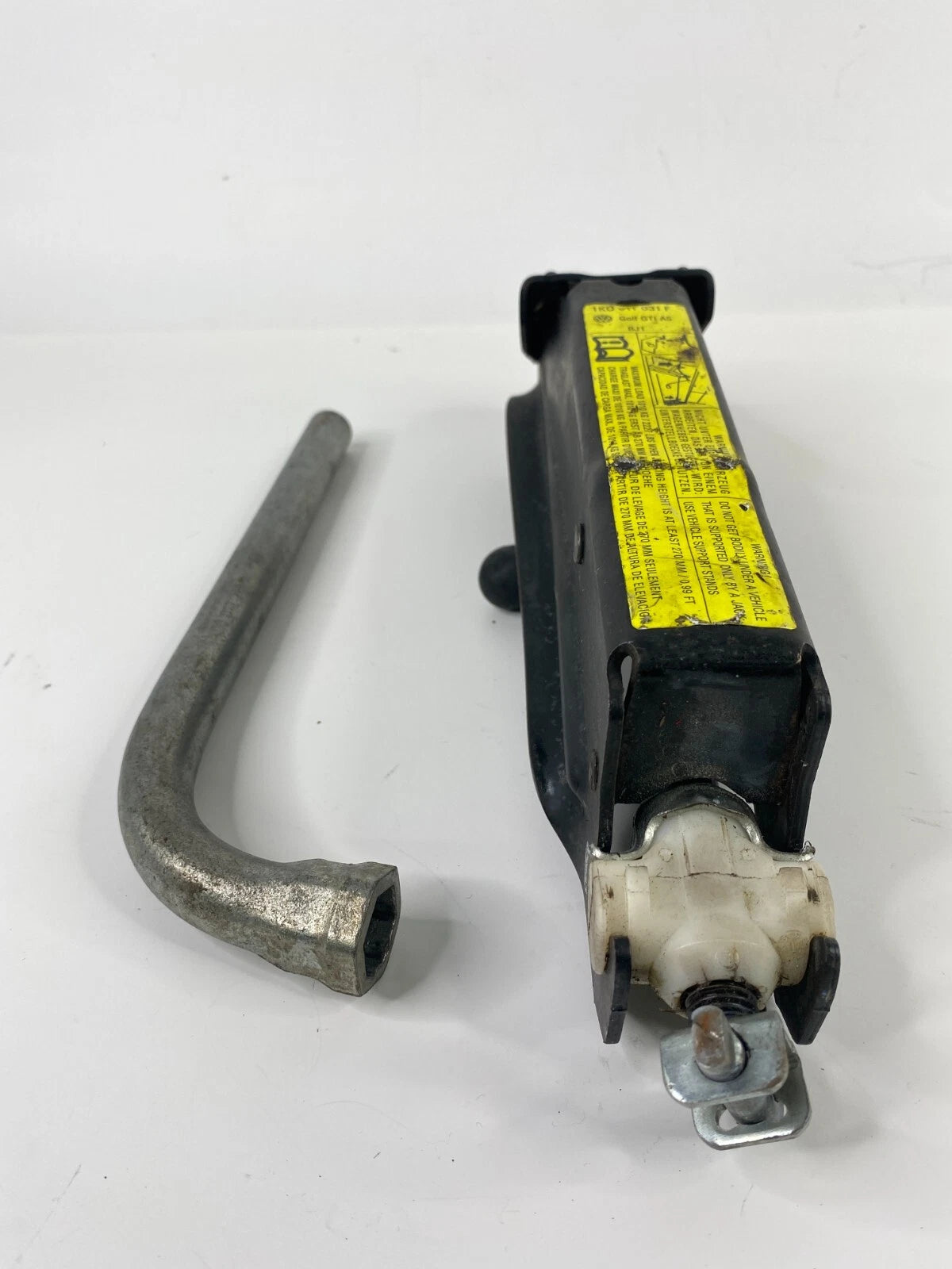 2006-2009 VOLKSWAGEN GTI SPARE TIRE LIFT JACK AND HANDLE LEVER SET 1K0011031 OEM