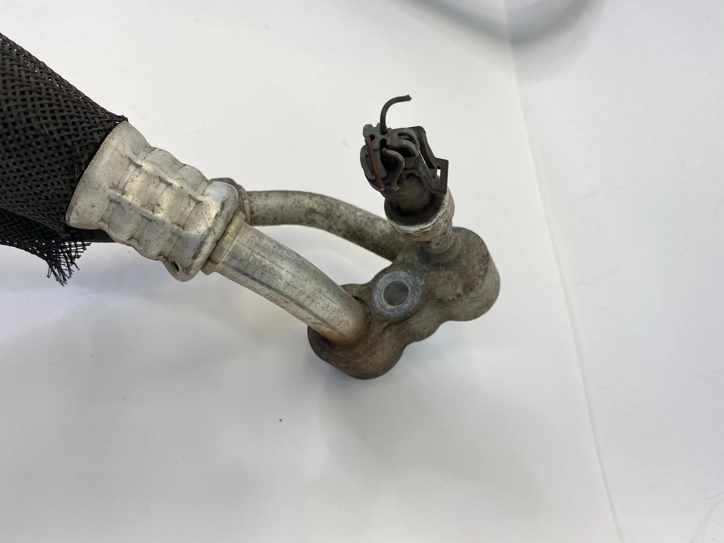 2002-2009 GMC ENVOY 4.2L AC MANIFOLD HOSE LINE DISCHARGE & SUCTION ASSEMBLY OEM
