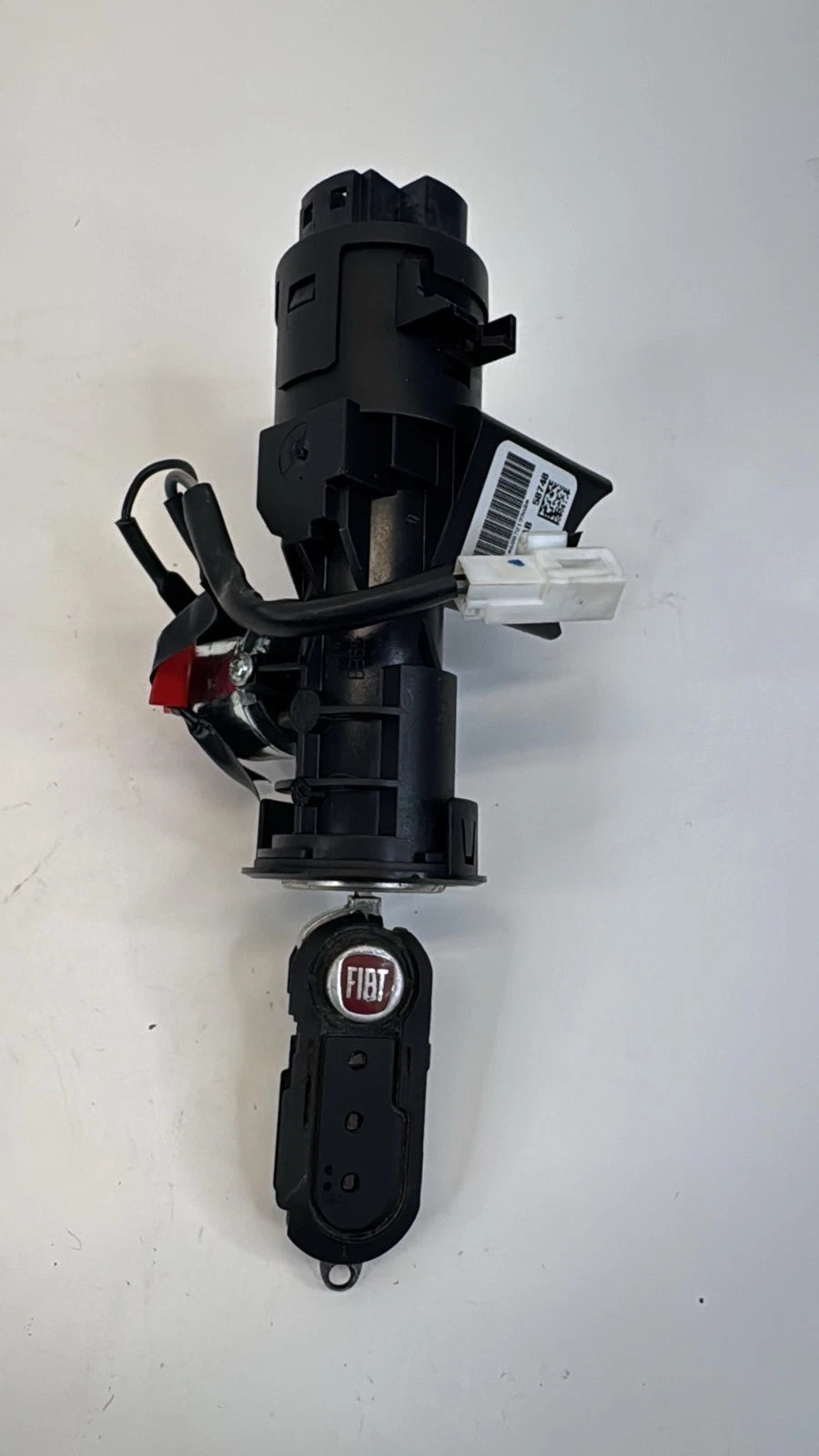 2012-2017 FIAT 500 1.4L AT BODY CONTROL MODULE W/ IGNITION SWITCH 68184342AD