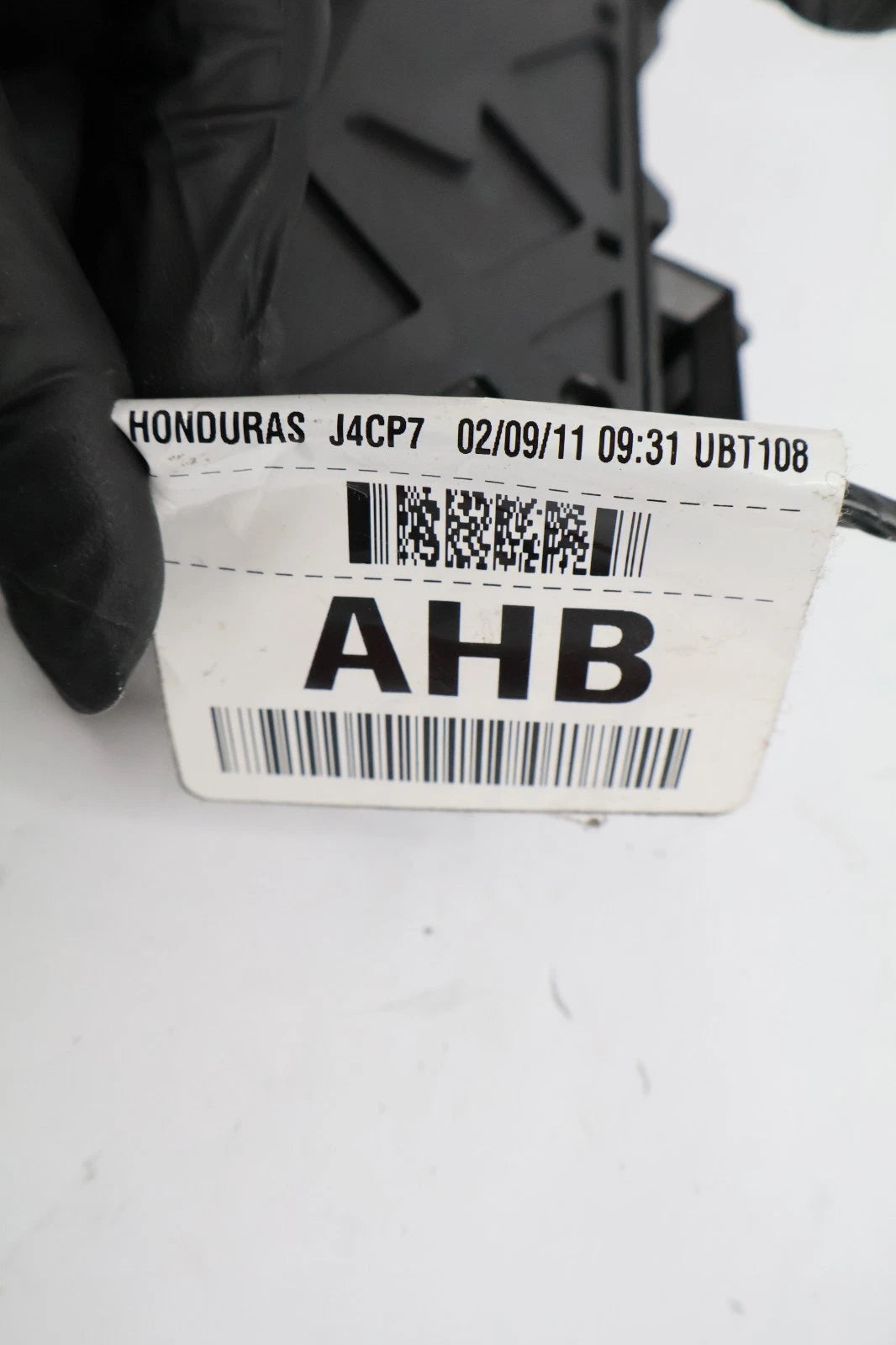 2012-2014 FORD FOCUS 2.0L L4 A/T BODY CONTROL MODULE FUSE BOX BCM JV6T-14A073-XB
