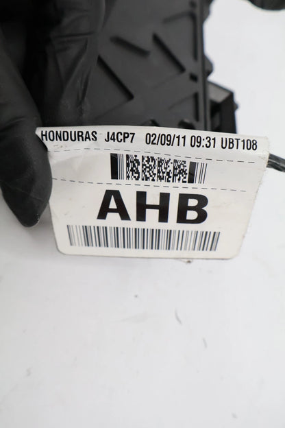 2012-2014 FORD FOCUS 2.0L L4 A/T BODY CONTROL MODULE FUSE BOX BCM JV6T-14A073-XB