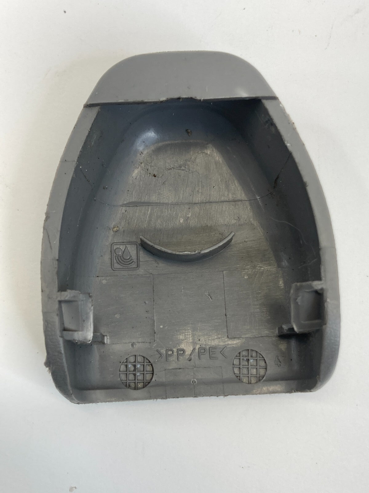 02 03 04 05 06 Toyota Camry Seat Belt Retractor Lower Anchor Lid Cover OEM