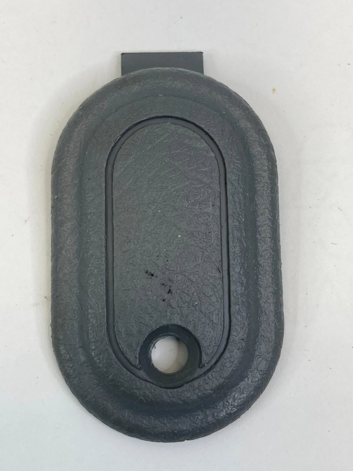 99-05 SUZUKI GRAND VITARA CENTER CONSOLE LEFT CAP BEZEL TRIM 75818-60E30 OEM