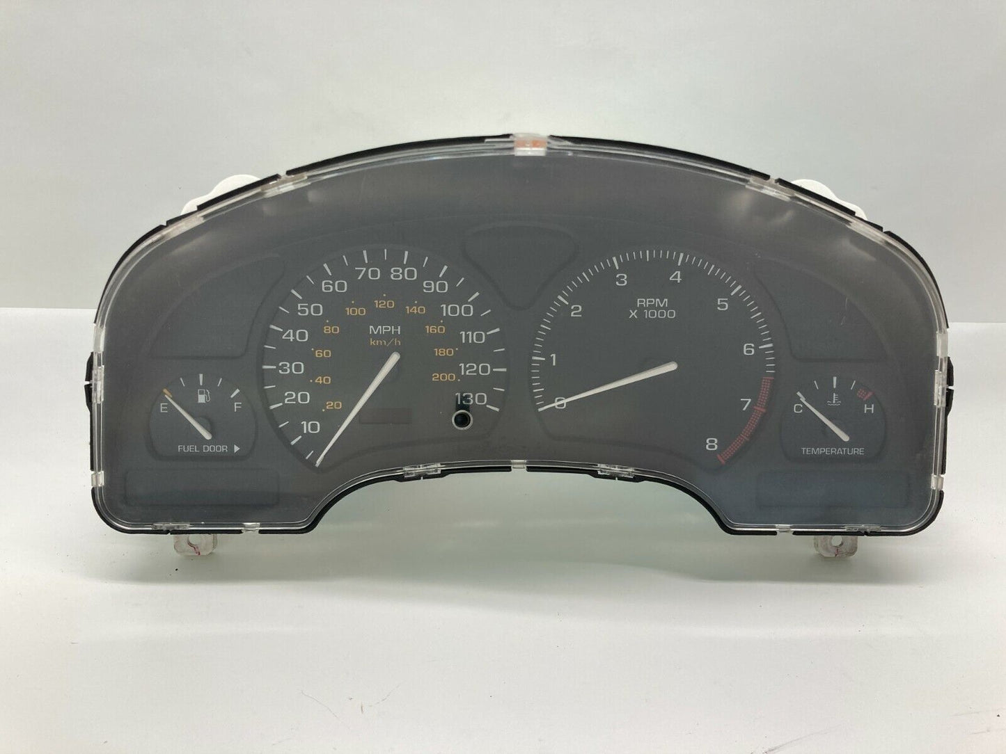 02 03 Saturn Vue MPH 3.0L AT Speedometer Instrument Cluster Gauges 22688555 OEM