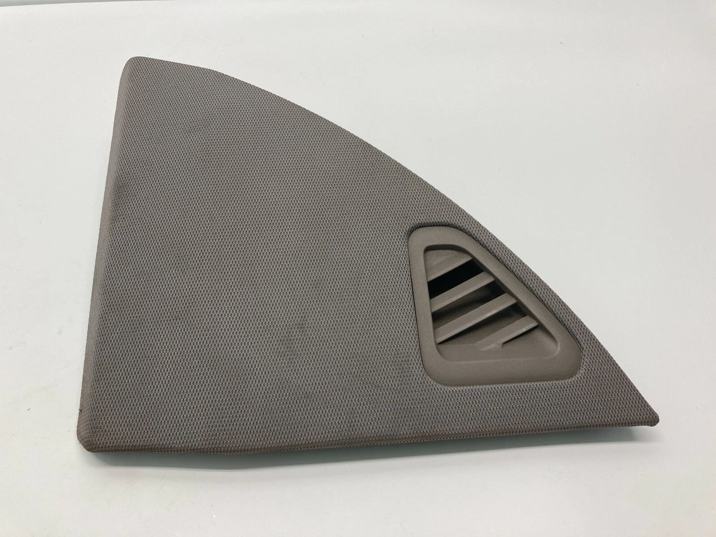 03-07 NISSAN MURANO RIGHT DASH PANEL SPEAKER COVER GRILL FINISH PLATE 68420CA000