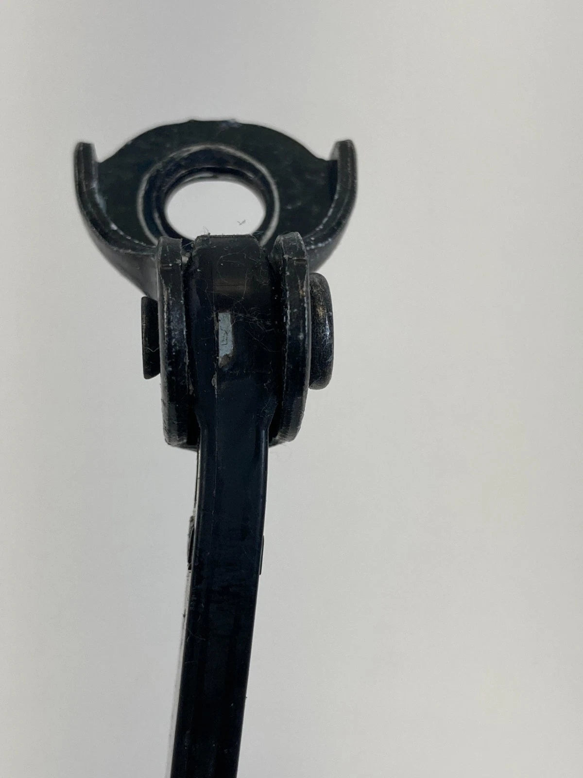 10-13 MAZDA 3 FRONT RIGHT PASSENGER SIDE DOOR CHECK HINGE CHECKER STOPPER OEM