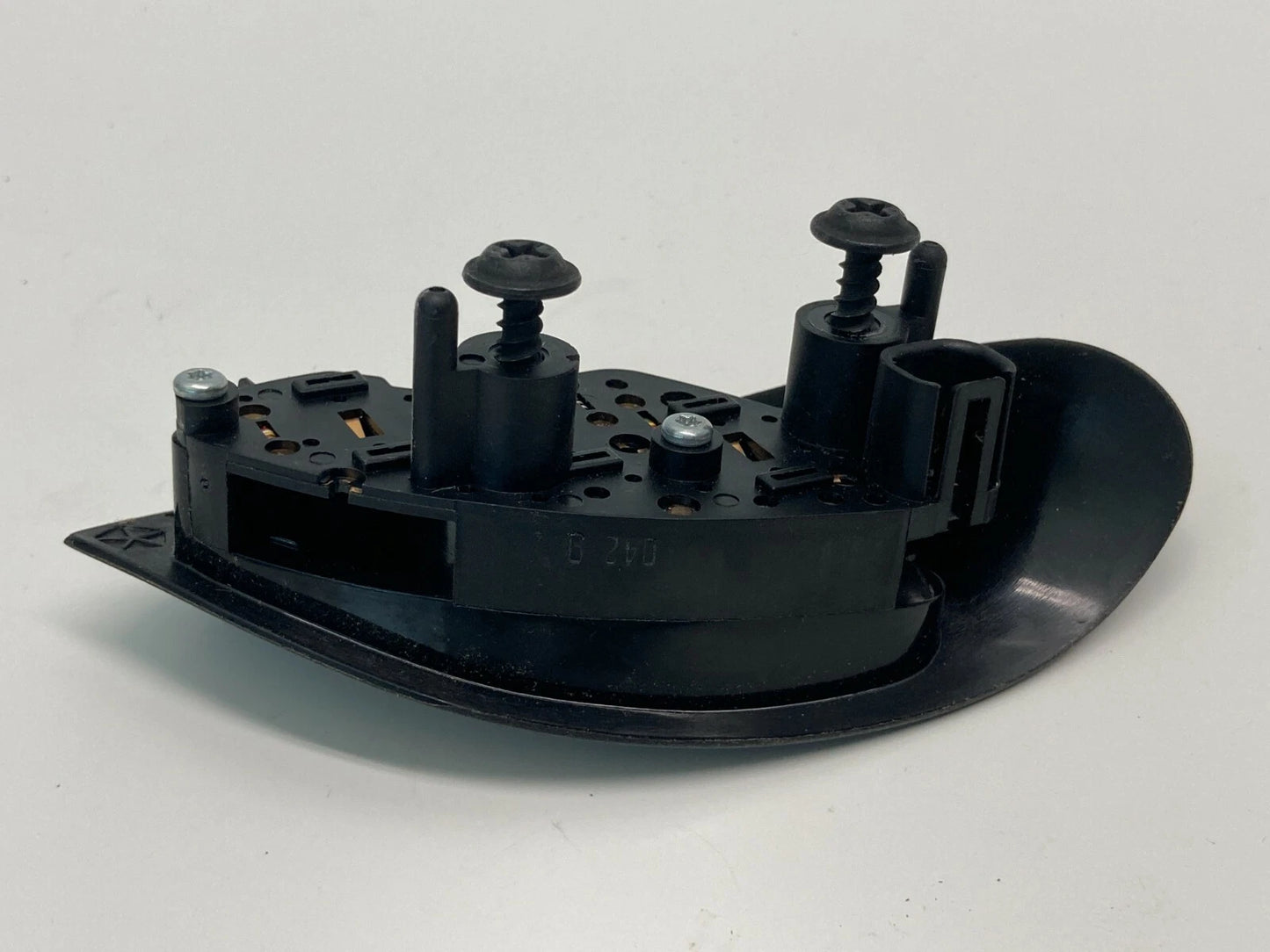 1998-2000 PLYMOUTH CHRYSLER GRAND VOYAGER CRUISE CONTROL ACCEL SWITCH 4685544