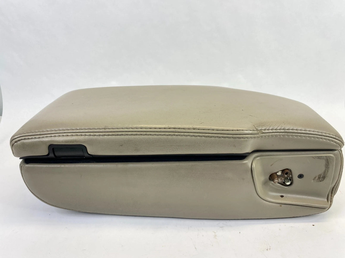 2003-2011 LINCOLN TOWN CAR CENTER CONSOLE ARMREST COVER LID W/ STORAGE TAN OEM