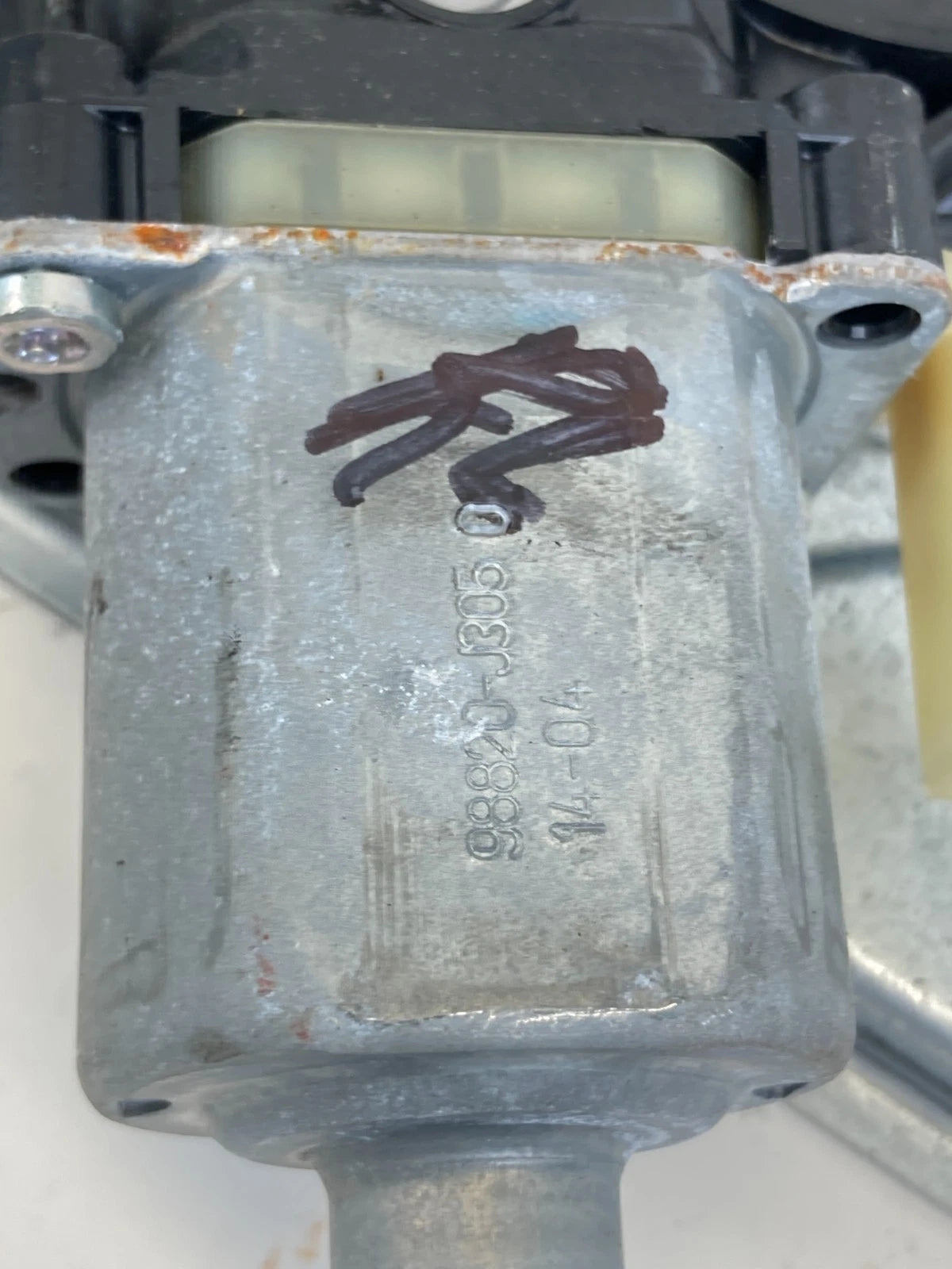 2012-2017 EQUINOX TERRAIN REAR LEFT POWER WINDOW REGULATOR WITH MOTOR 98820-J305