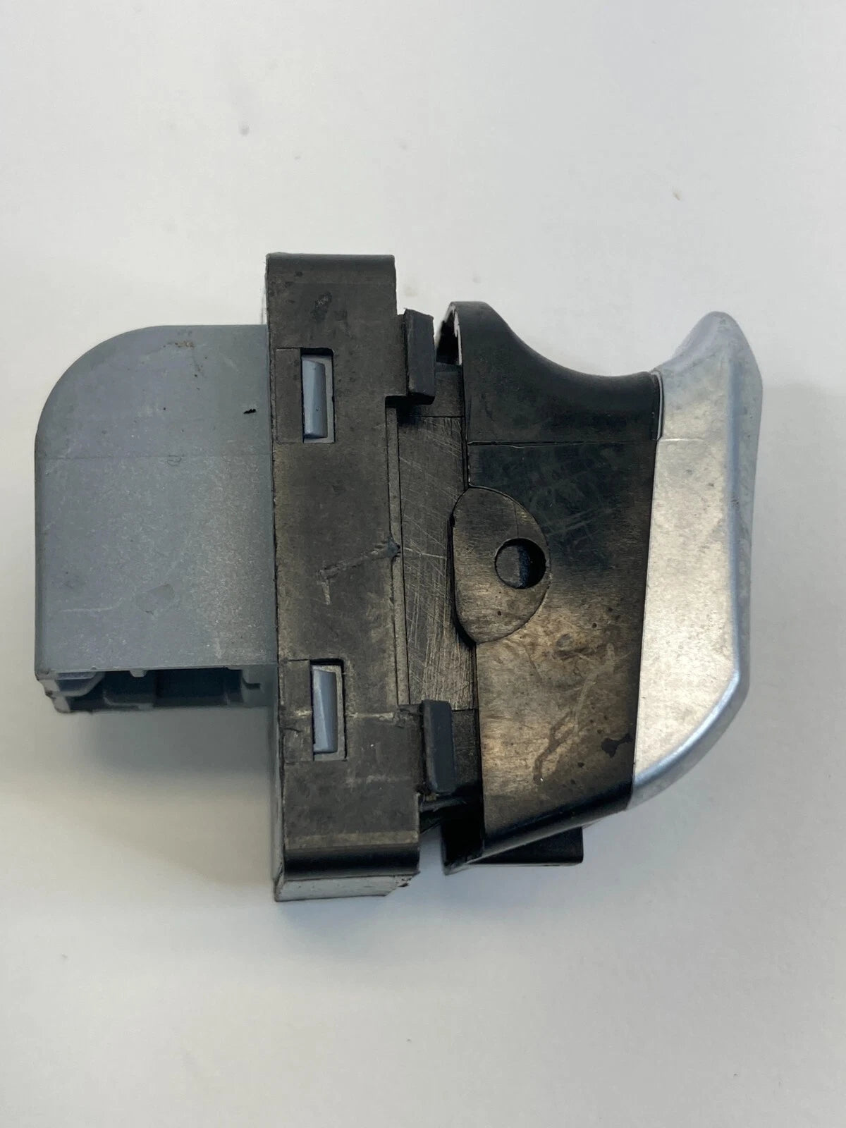 13-16 AUDI A4 REAR LEFT SIDE DOOR WINDOW CONTROL BUTTON SWITCH 8K0959855B OEM