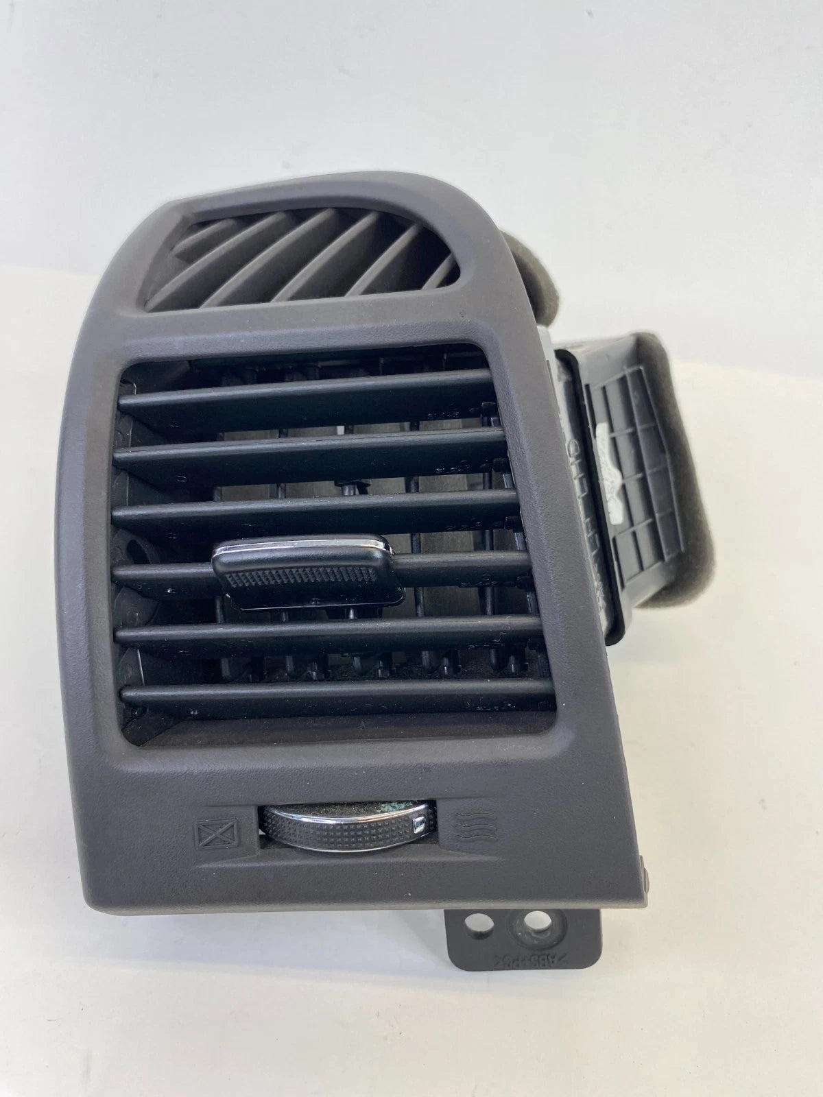 2007-2012 HYUNDAI SANTA FE DASH LEFT SIDE AC AIR VENT GRILLE OUTLET 97480-2B000