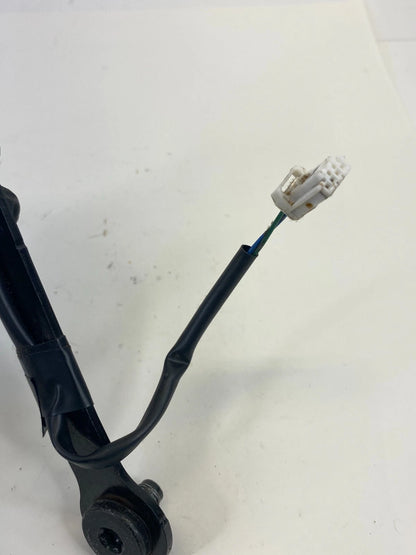 13-20 2013-2020 Nissan Pathfinder Front Left Driver Seat Belt Buckle Adapter OEM