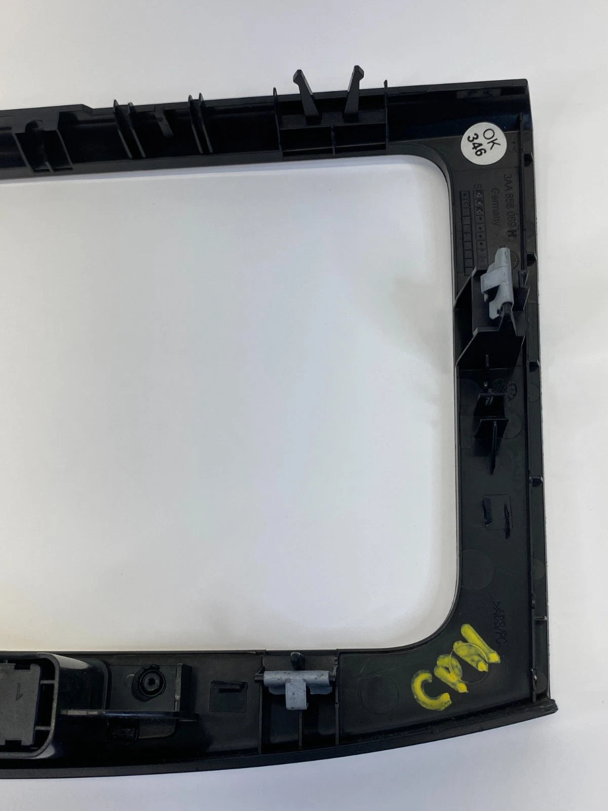 2013-2017 VW VOLKSWAGEN CC CENTER DASH RADIO BEZEL COVER TRIM 3AA-858-069-H OEM