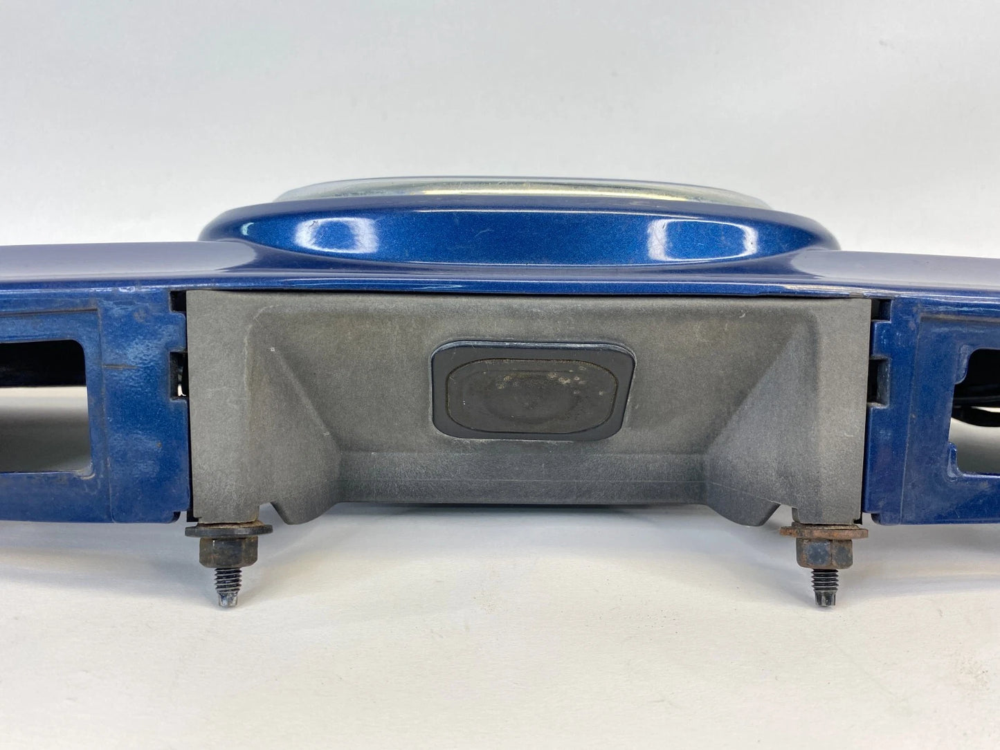 2008-2012 FORD ESCAPE HATCH LIFTGATE TAILGATE LICENSE PLATE MOLDING 8L84-78425A