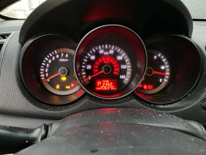 2010 KIA FORTE SPEEDOMETER INSTRUMENT CLUSTER GAUGES PANEL 206K 94001-1M021 OEM