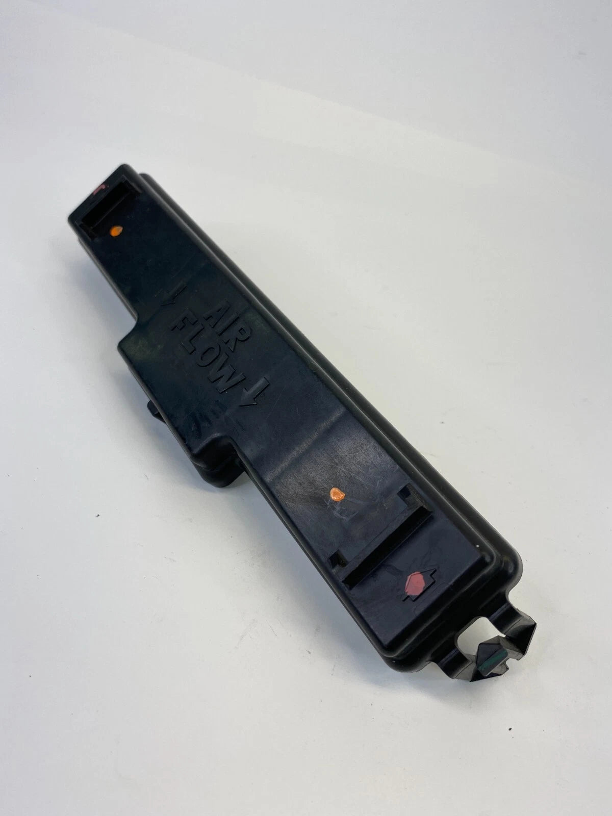 2009 09 DODGE CALIBER AIR CONDITIONING FILTER FLOW ACCESS LID COVER CAP OEM