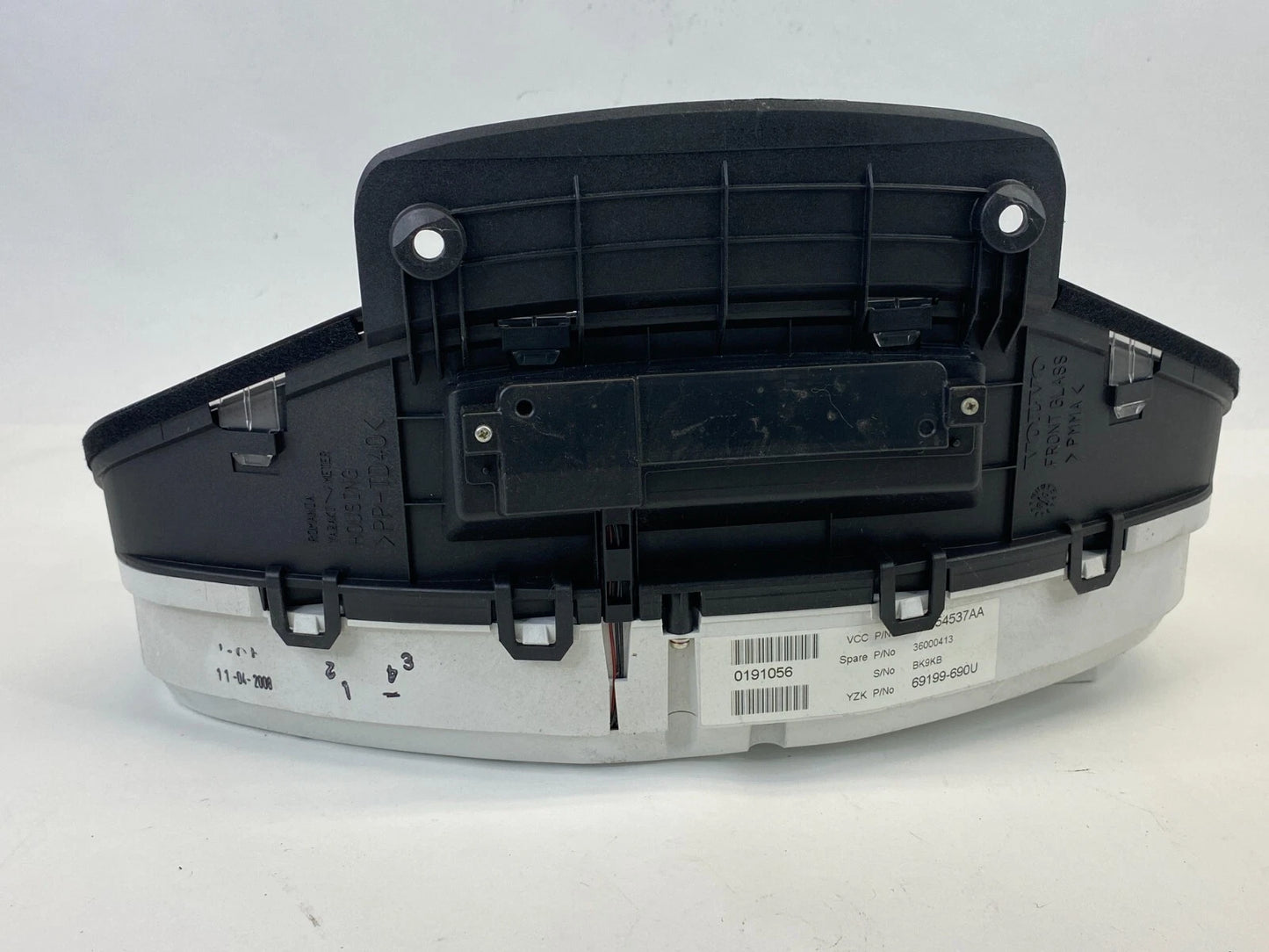 08 09 VOLVO XC70 INSTRUMENT CLUSTER SPEEDOMETER GAUGES 186.882K MILES 36000413