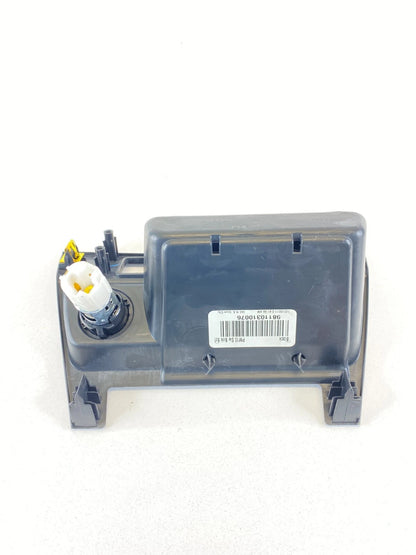 2011 11 DODGE CALIBER FRONT CENTER DASH 12V POWER OUTLET W/ BEZEL TRIM OEM