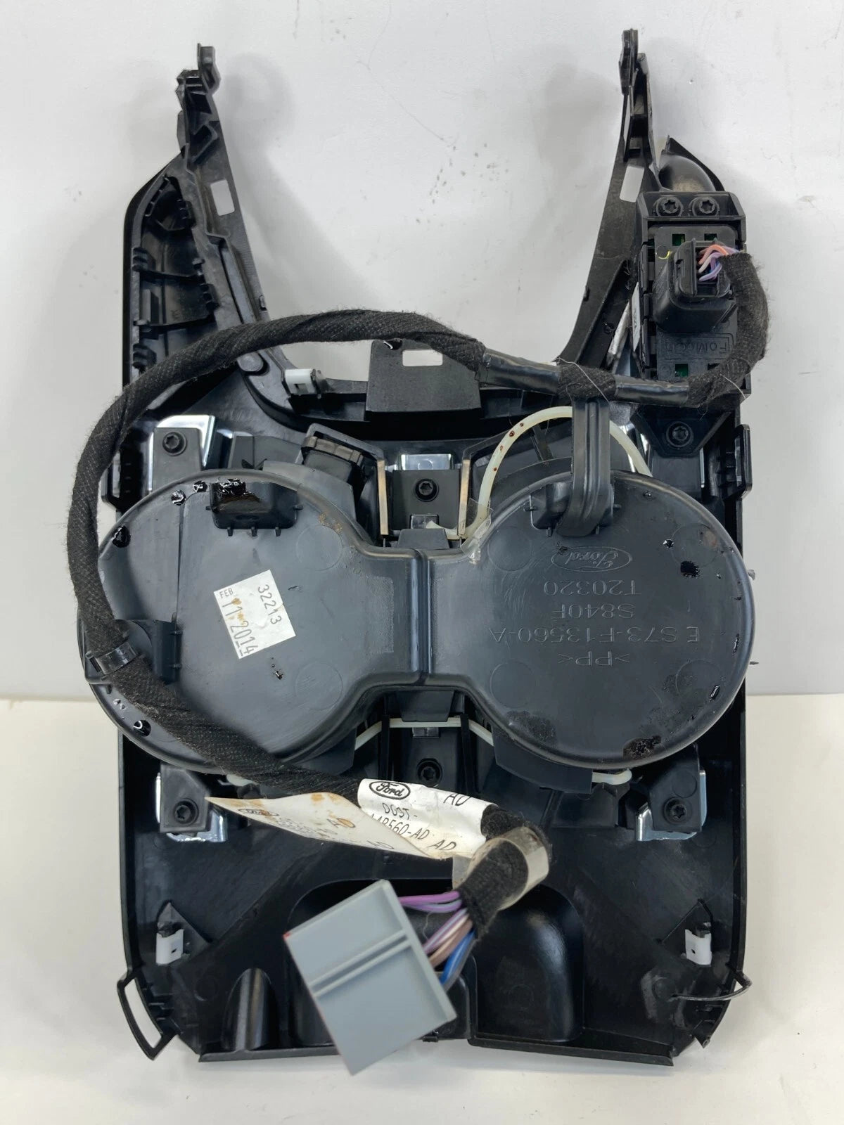 2013-2016 FORD FUSION FRONT CONSOLE DUAL DRINK CUP HOLDER DG9T-14B560-AD OEM