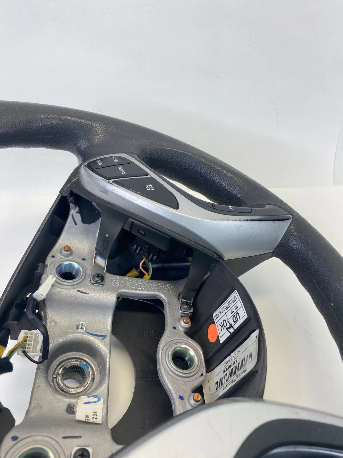 2011-2013 HYUNDAI ELANTRA STEERING WHEEL W/ CRUISE CONTROL 56110-3Y100RHZ OEM