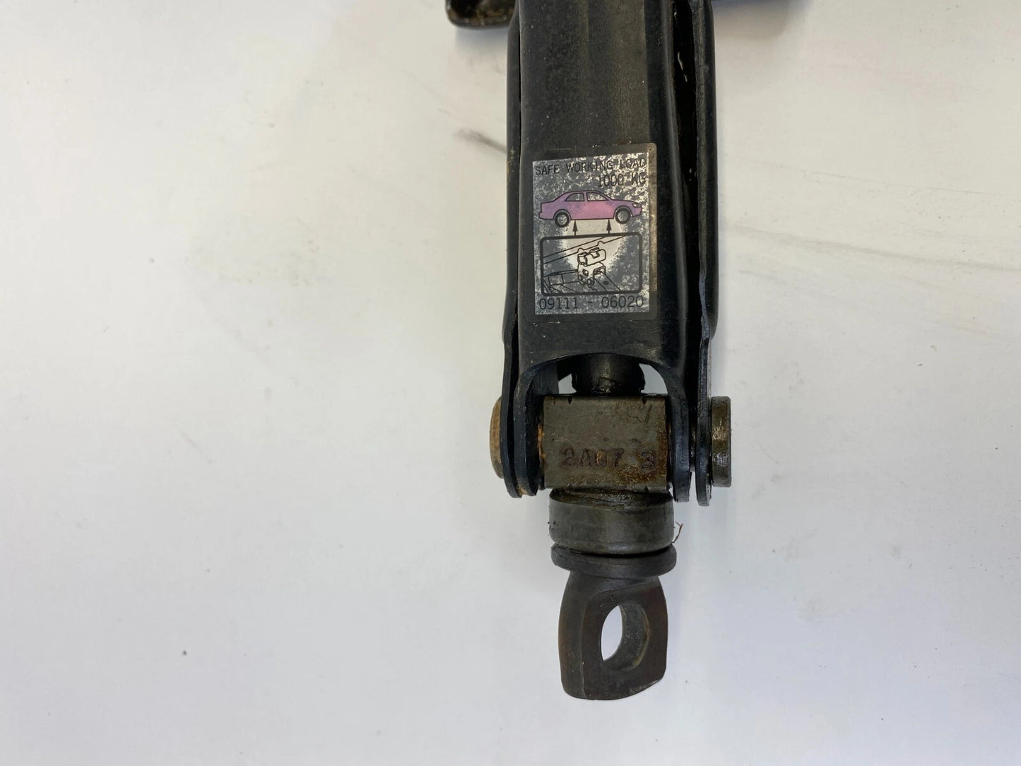 2002 2003 LEXUS ES300 EMERGENCY SPARE TIRE FLOOR JACK & TOOL KIT 09111-06020 OEM