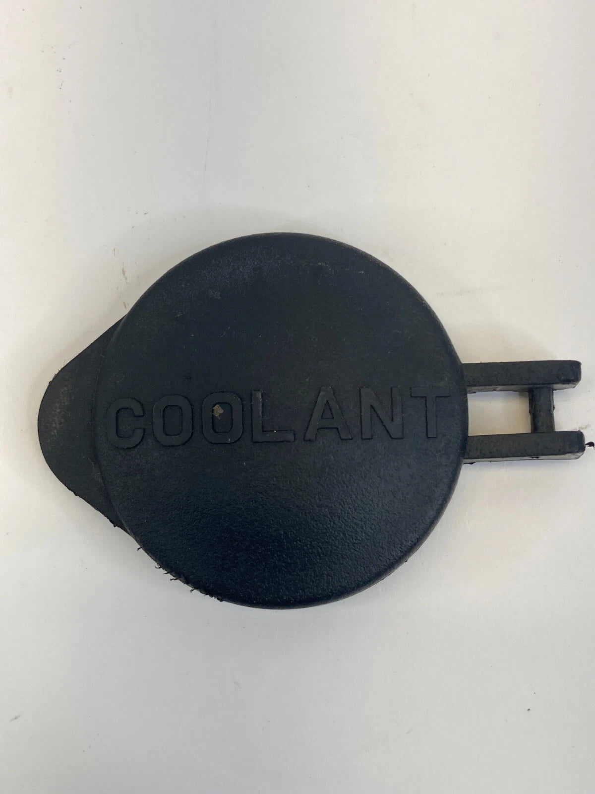 14-19 KIA SOUL ENGINE RADIATOR COOLANT EXPANSION FLUID TANK CAP ZZ62384-041A OEM