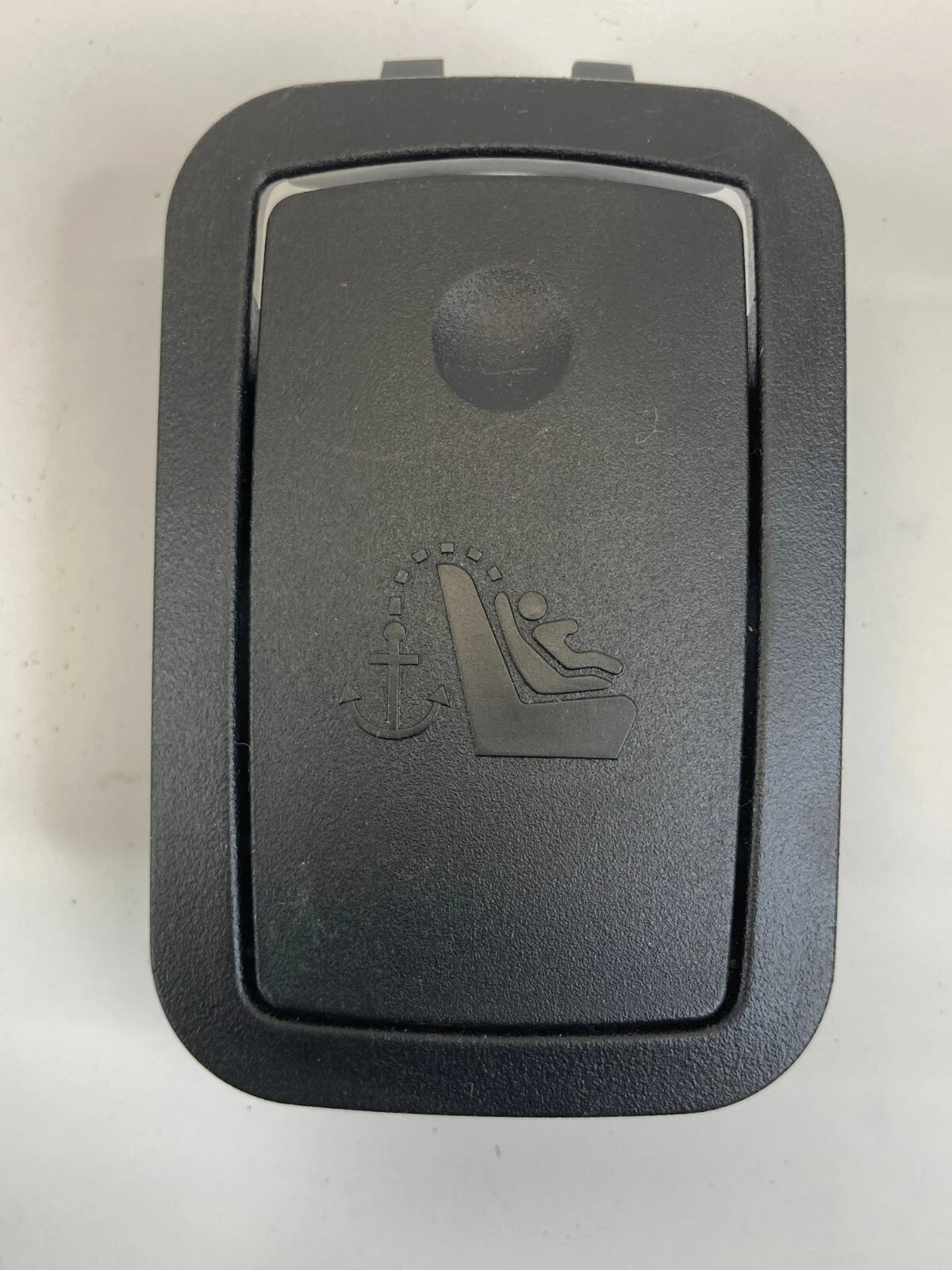 2011-2019 CHEVROLET CRUZE REAR SEAT CHILD SAFETY ANCHOR HOOK COVER CAP 5034901