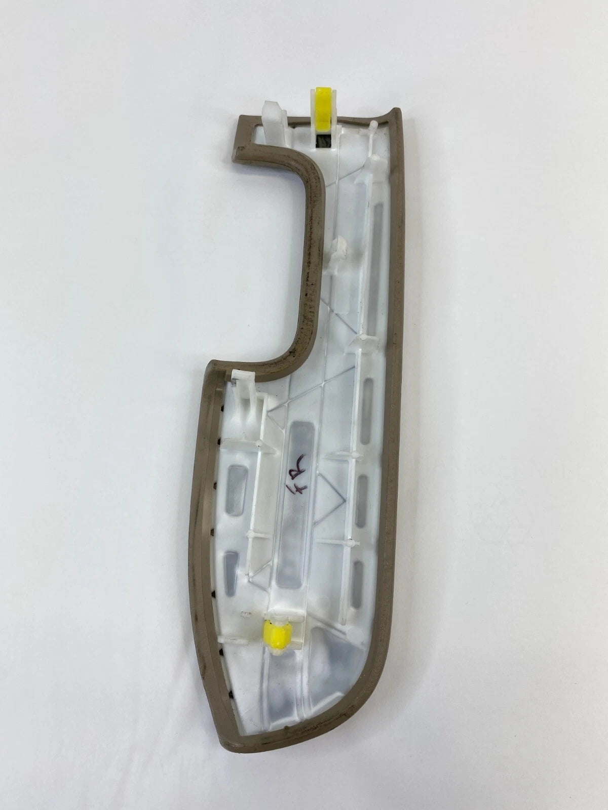 2003-2008 TOYOTA COROLLA PASSENGER RIGHT FRONT DOOR PANEL ARMREST ARM REST BEZEL