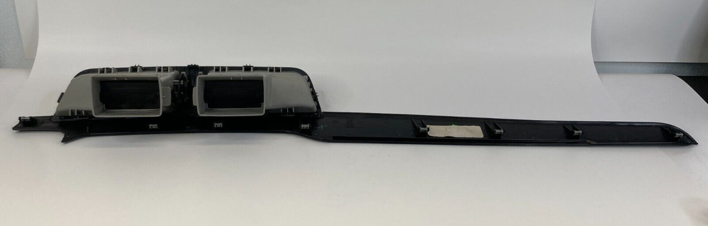 09-14 Volkswagen Routan Center Dash Air Vent Grille Trim Panel 1FB40TRMAA OEM