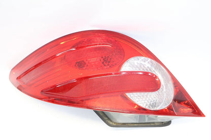 2006-2010 MERCEDES W251 R350 REAR LEFT DRIVER SIDE OUTER TAIL LIGHT TAILLIGHT OE