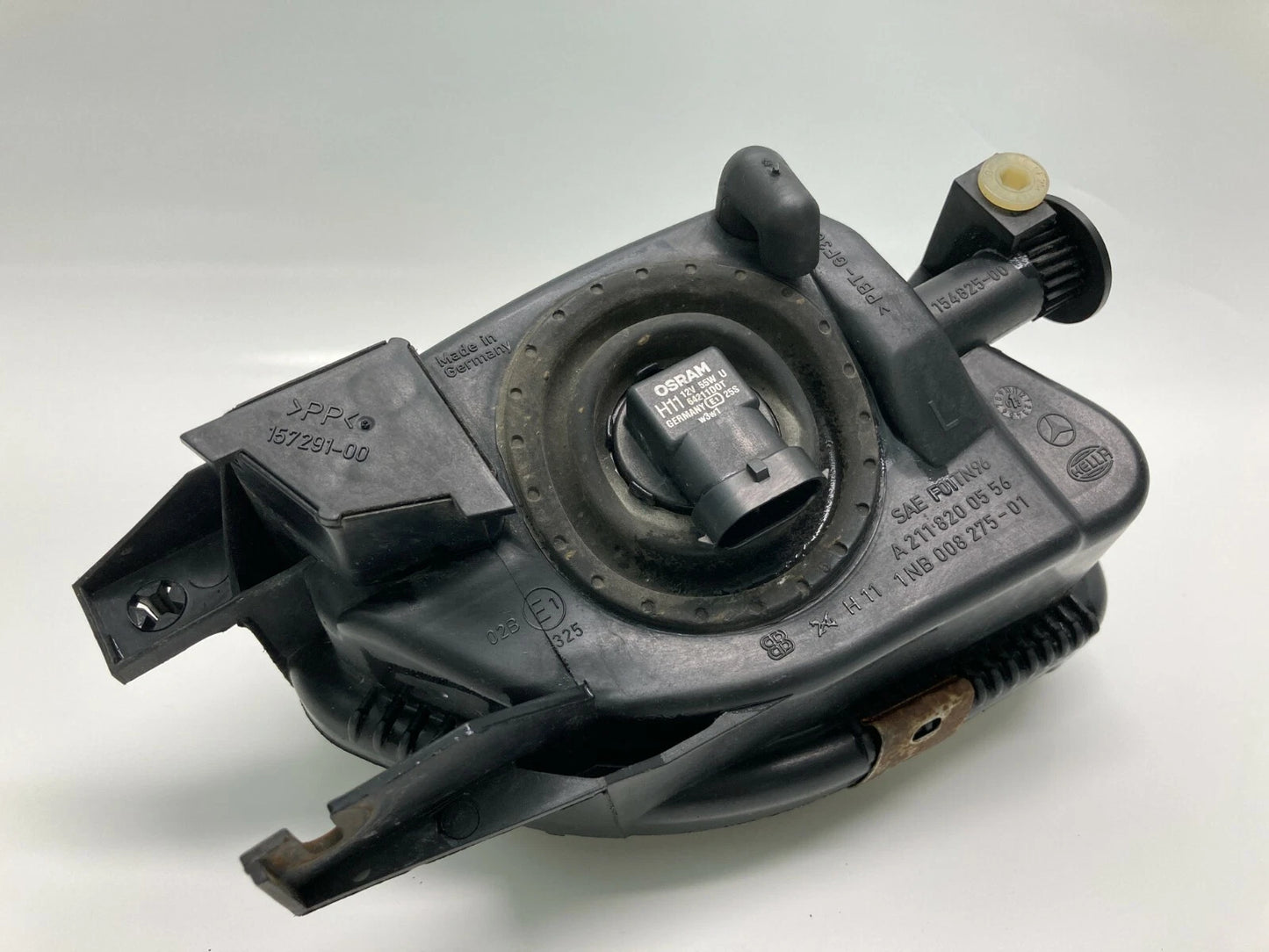 03 04 05 MERCEDES E320 LEFT DRIVER SIDE FOG LIGHT LAMP ASSEMBLY 2118200556 OEM