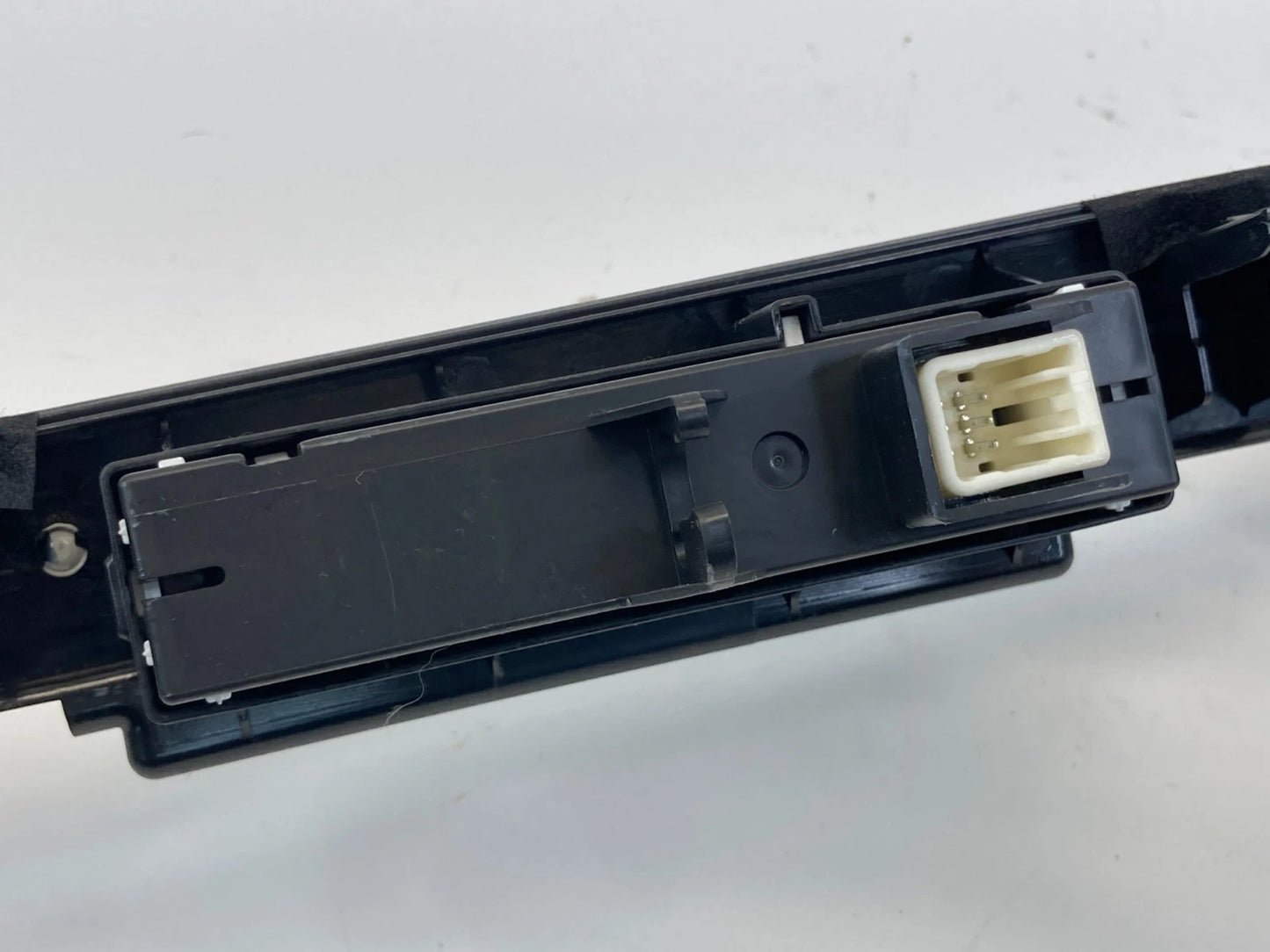 2010 2011 TOYOTA PRIUS INSTRUMENT PANEL DASH GARNISH FINISH MOLDING 55475-47060