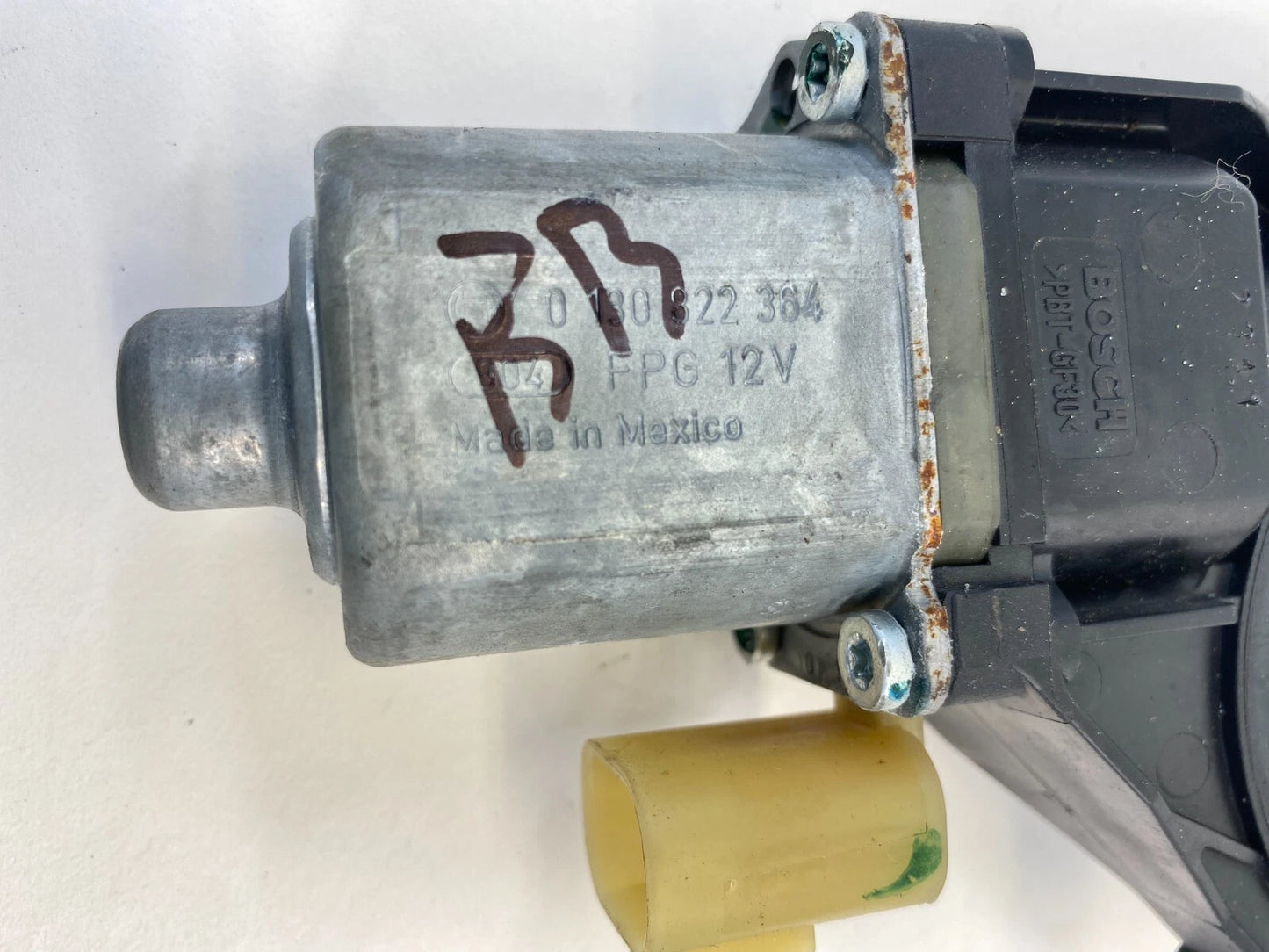 2009-2017 CHEVROLET TRAVERSE REAR RIGHT SIDE DOOR WINDOW MOTOR 0130822364 OEM