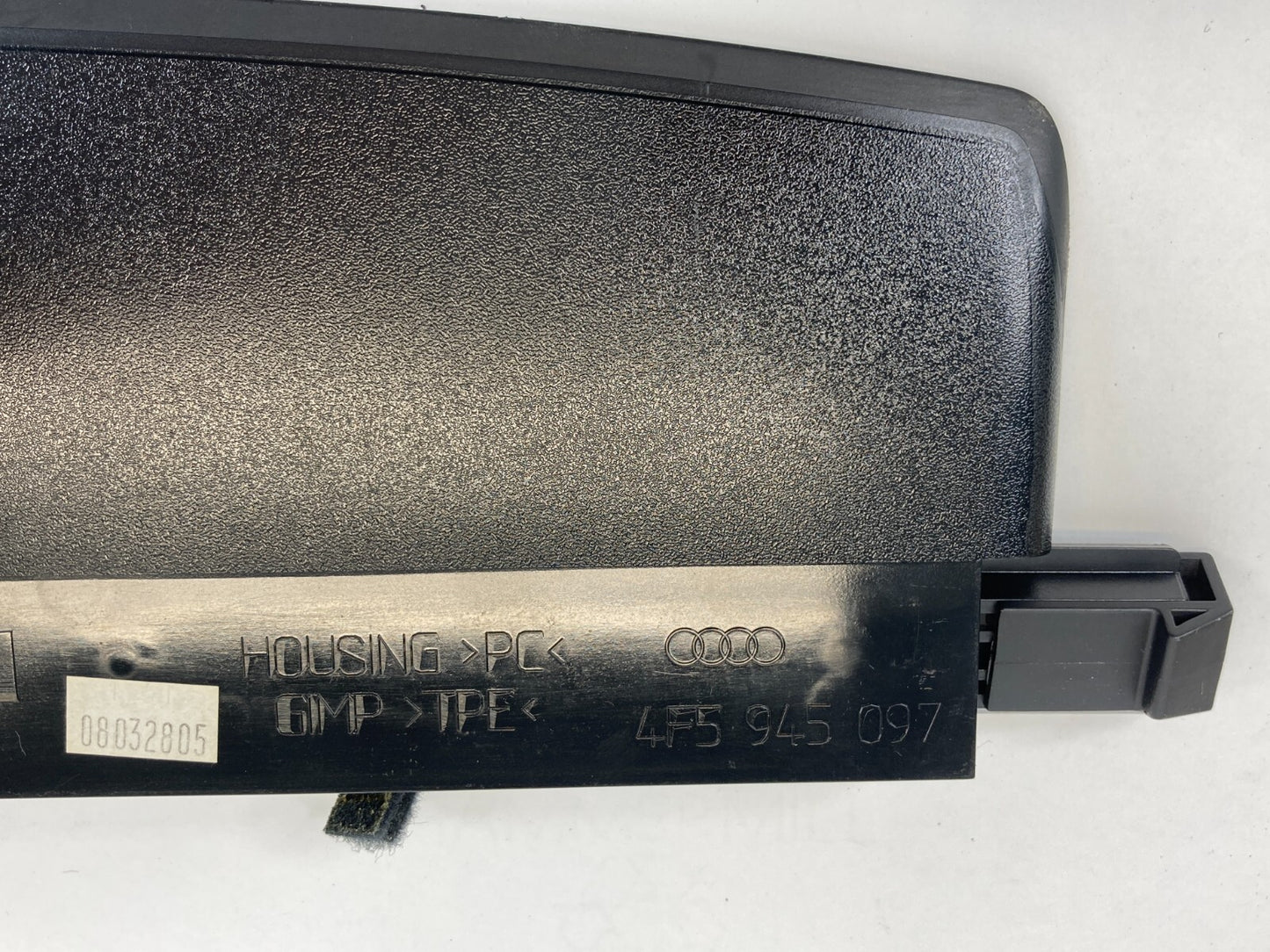 2006-2011 Audi A6 Sedan Rear Center Third Brake Stop Light Lamp 4F5-945-097 OEM