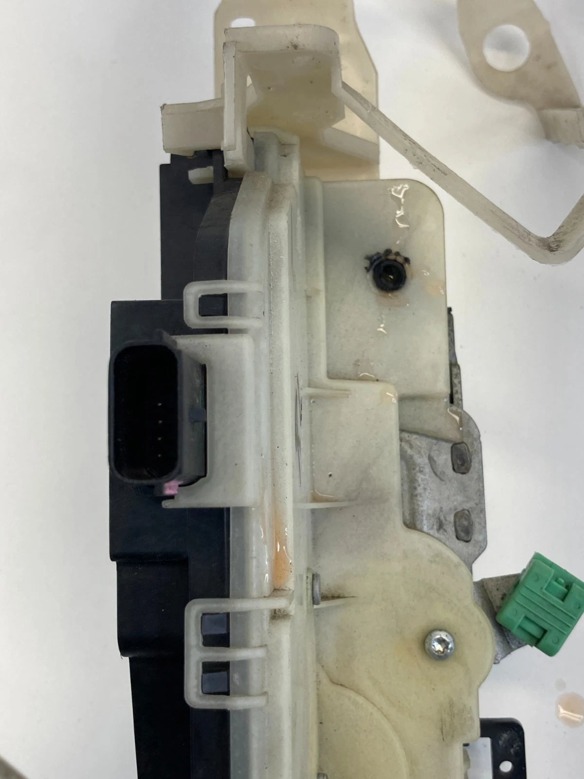 10-19 Ford Taurus 13-19 Police Interceptor Sedan Rear Left Door Lock Actuator