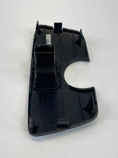 2013-2015 CHEVROLET SPARK CENTER LOWER DASH RADIO IMPUT SOCKET PORT 299101407