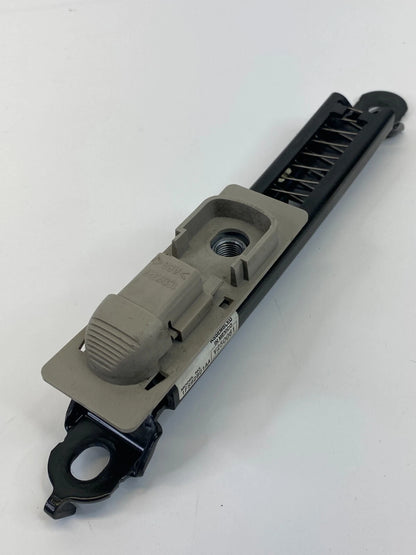 2006-2010 JEEP COMMANDER FRONT LEFT SEAT BELT HEIGHT ADJUSTER 1FS92BD1AA OEM
