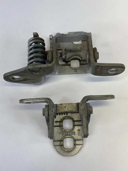2011-2014 CHRYSLER 200 FRONT RIGHT DOOR UPPER AND LOWER HINGE PAIR OEM 918AHR